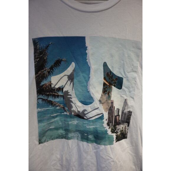 True religion shirts BOYS XL Youth Extra large bundle 4 tees black white blue - Picture 9 of 10